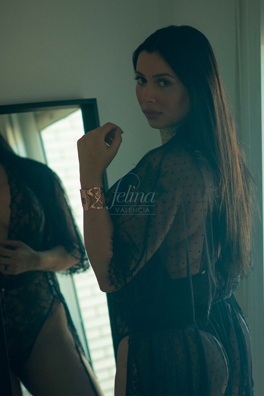 Brazilian Escort a Hotel Escort